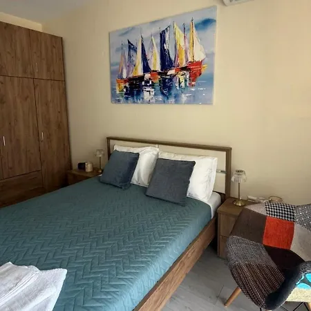 Holiday home Luxury View Nea Iraklitsa